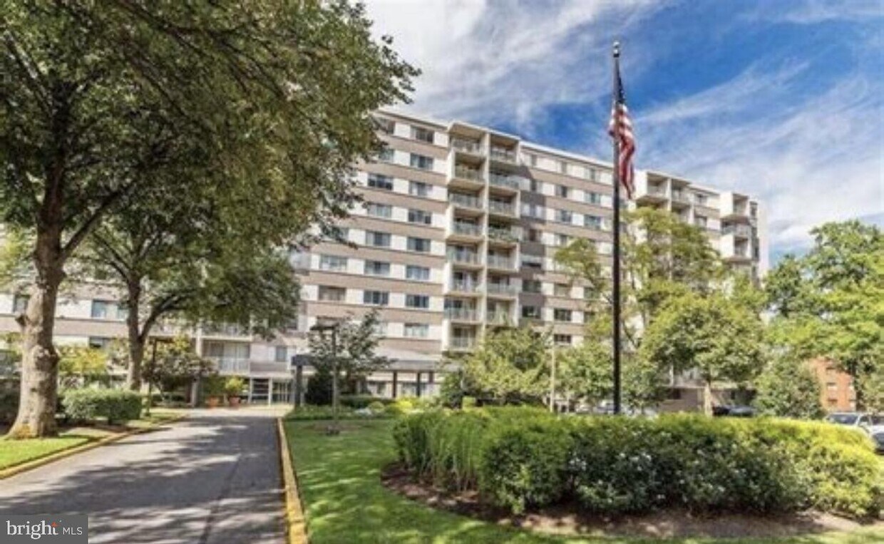 4977 Battery Ln Unit 1317, Bethesda, MD 20814 Apartment for Rent in