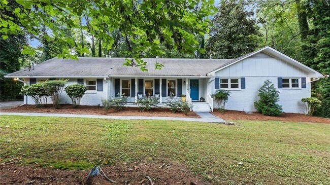 Building Photo - 204 Cold Creek Dr