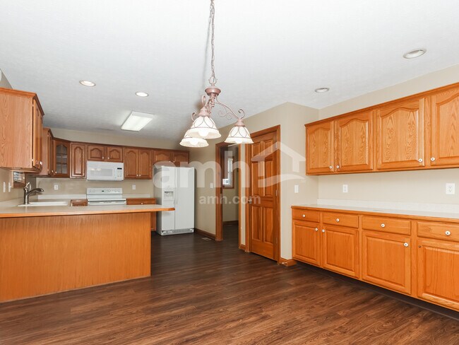 Foto del edificio - 2811 Huntington Drive
