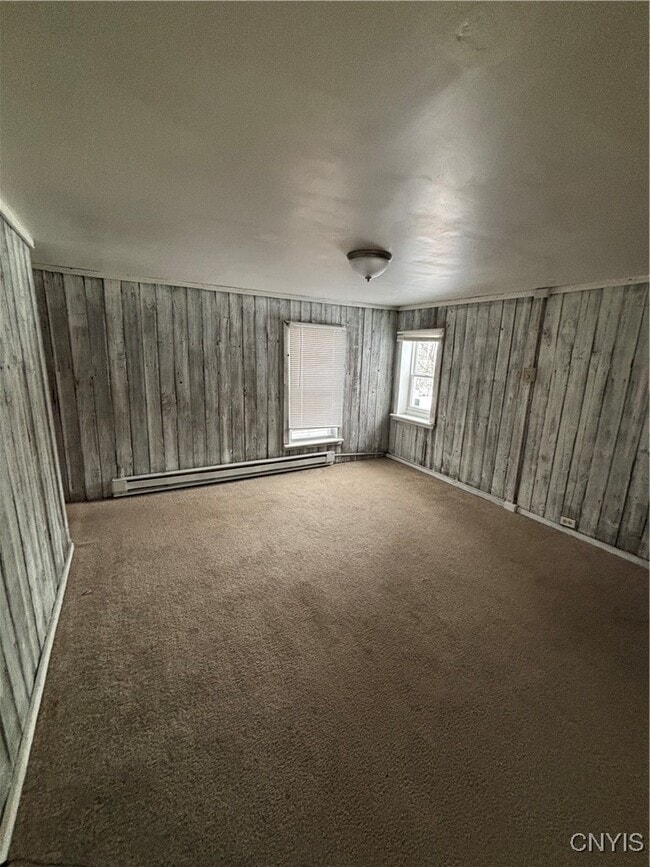 Building Photo - 245 N Rutland St