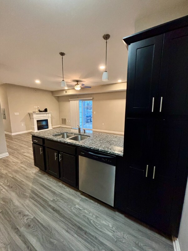 Foto del edificio - 2493 Sweet Home Rd