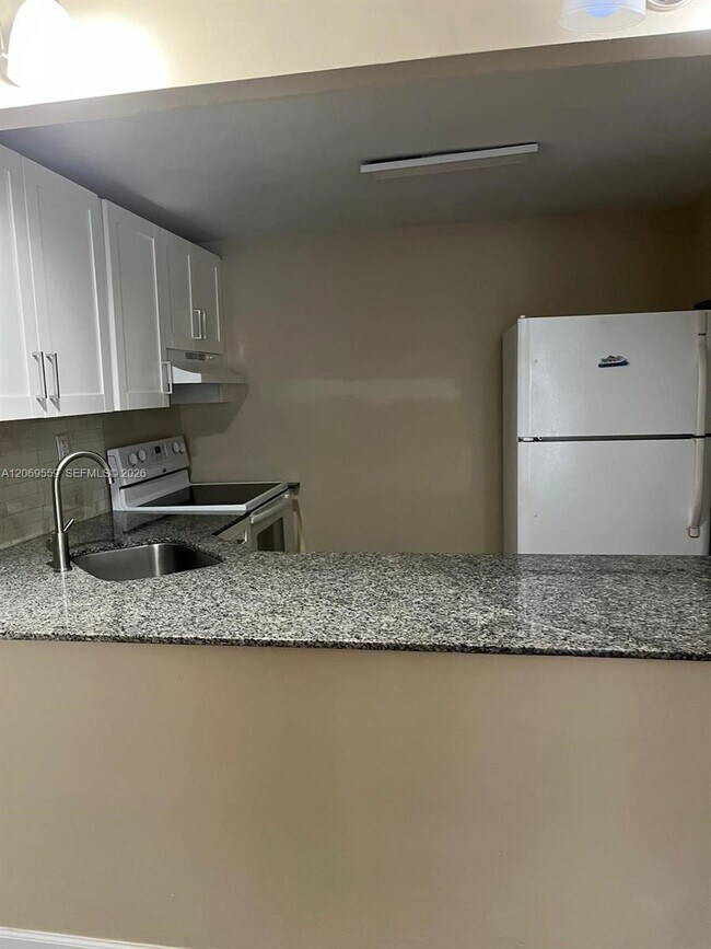 Foto del edificio - 4550 NW 9th St