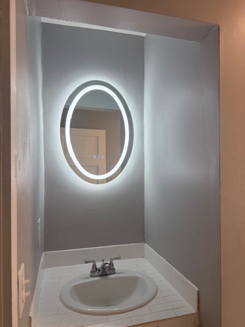 Building Photo - 2035 Hollins Dr