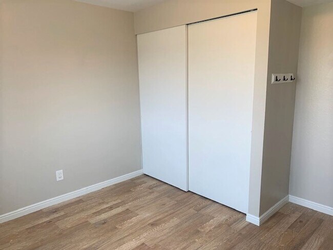 Foto del edificio - 4 bedroom rental in Spring Creek