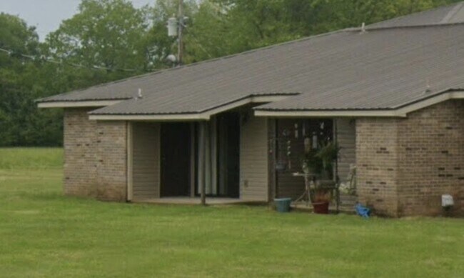 Foto del edificio - 25600 Smithfield Rd