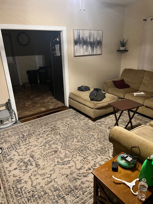 41 Dunn St Unit 1, Auburn, ME 04210 Apartments in Auburn, ME