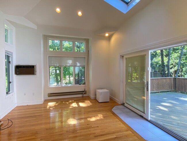 Building Photo - 13 Oxbow Rd