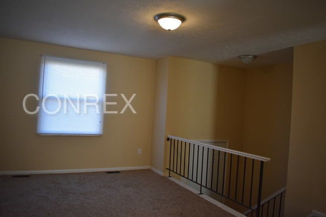 Building Photo - 11755 Elkwood Dr