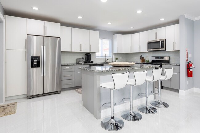 Foto del edificio - 1501 NE 40th Ct