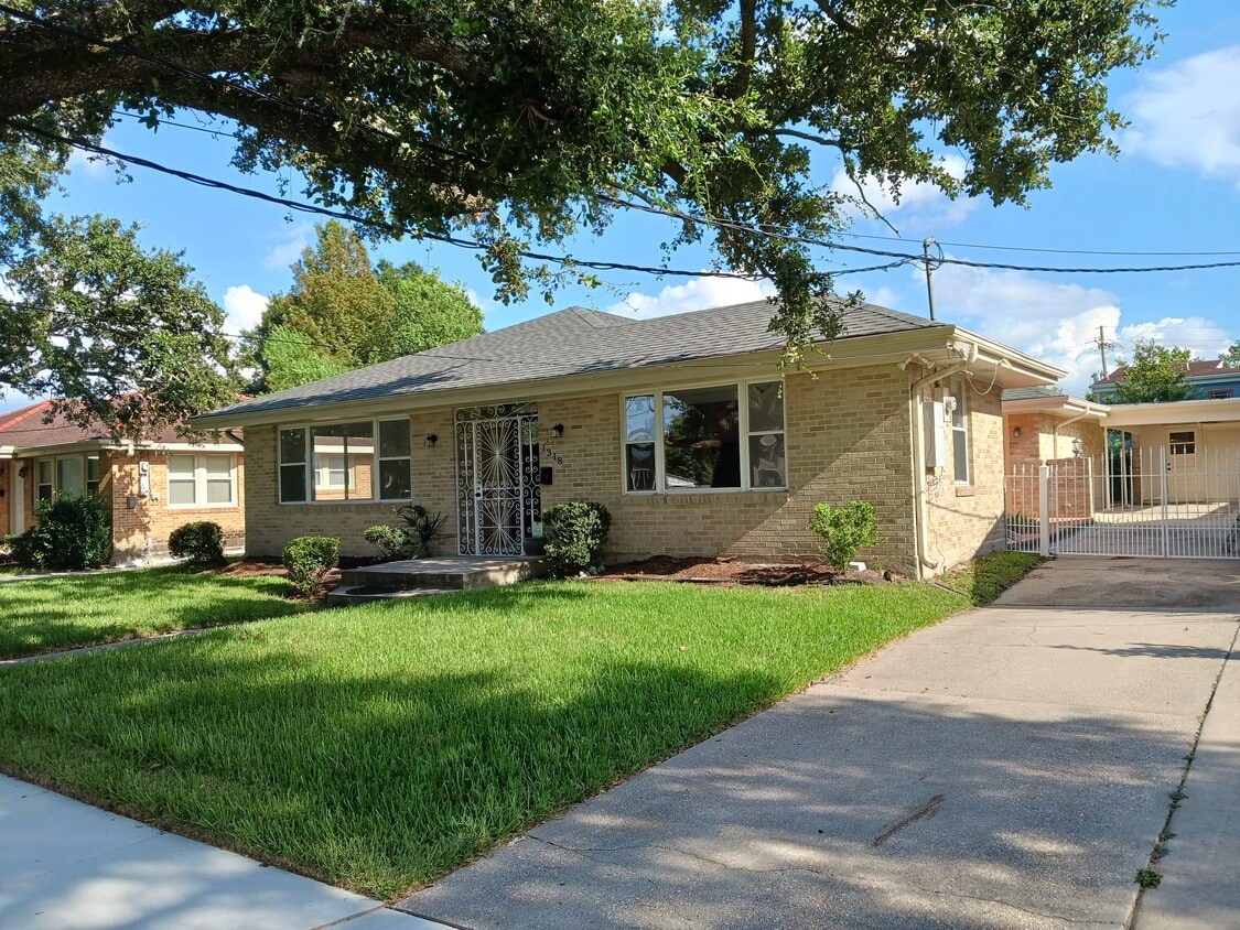 1318 Gardena Dr, New Orleans, LA 70122 House Rental in New Orleans