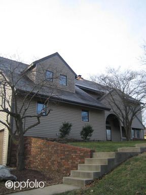 Building Photo - 640 E McArthur Dr