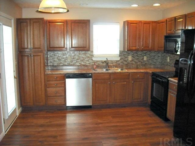 Building Photo - 5638 Riverwalk Cir