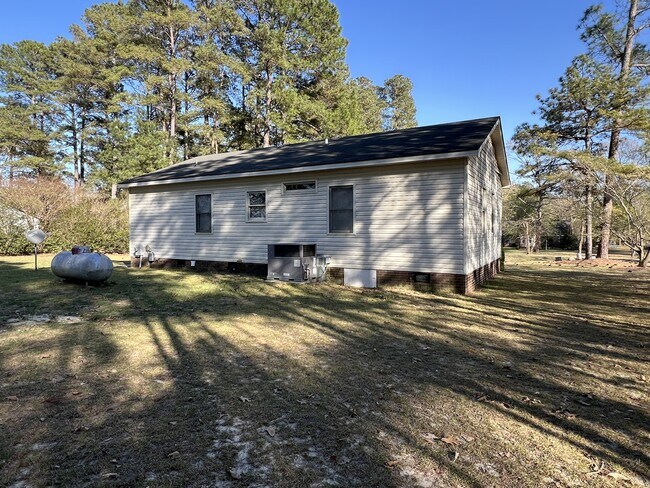 Building Photo - 6066 NC-217