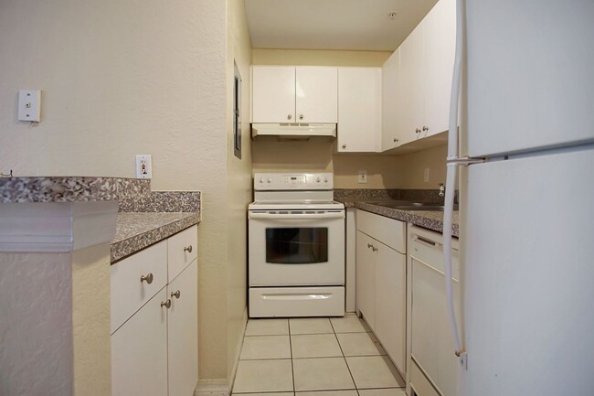 Photo - 1 Bedroom Condo in Orlando Now Available!