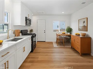 Foto del edificio - 6 W 23rd St