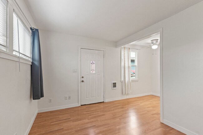 Foto del edificio - 4025 La Salle St