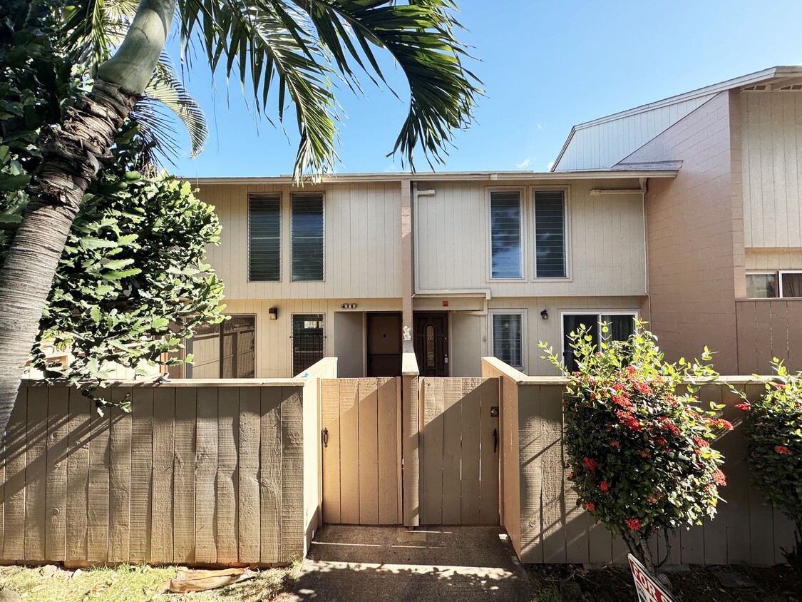 Primary Photo - Recently Remodeled Makakilo Condo