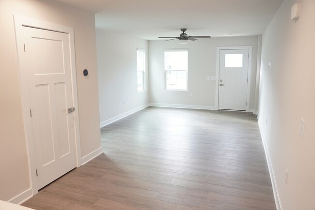 Building Photo - 158 Jameson Pk Dr