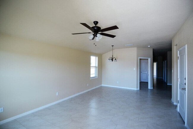 Building Photo - 1107 Stealth Lane