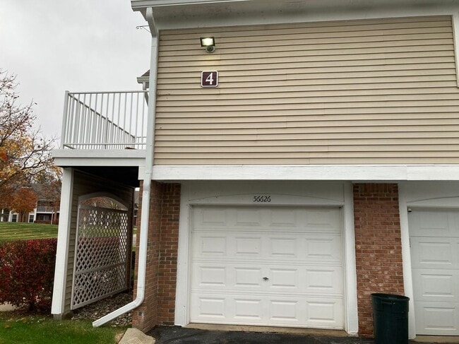 Building Photo - 56626 Chesapeake Trail