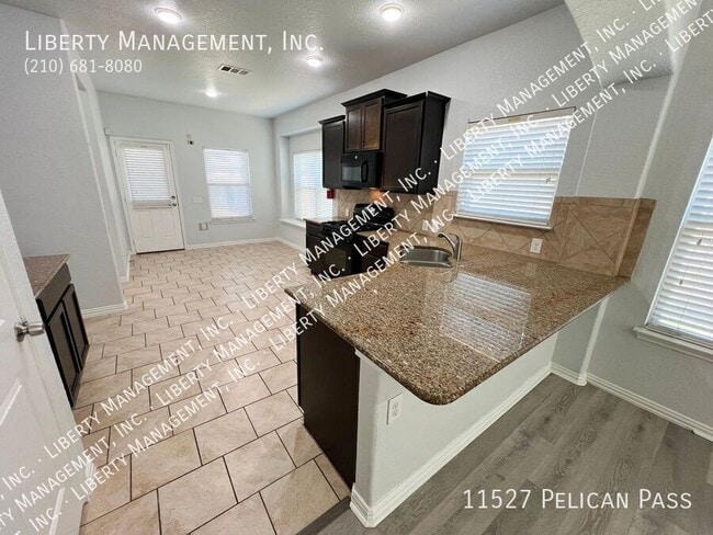 Building Photo - 11527 Pelican Pass