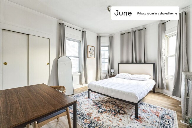 Building Photo - Room in Shared 5 bed/1 bath home in Harvard Square (Cambridge)
