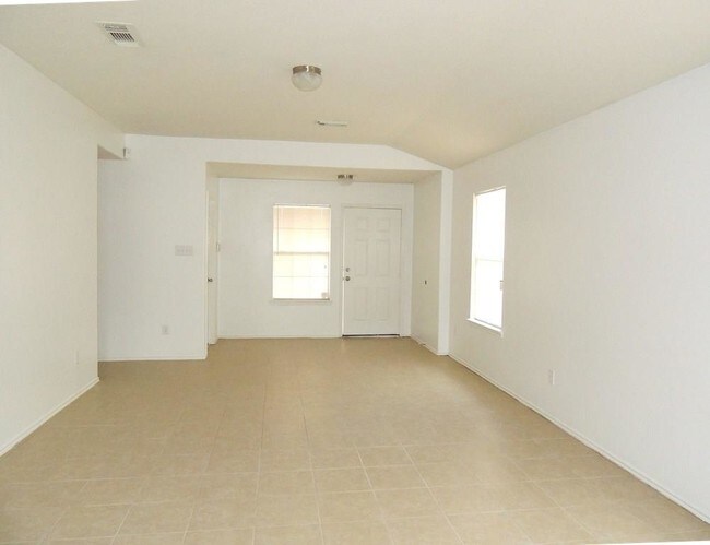 Building Photo - 1426 Hallcroft Ln