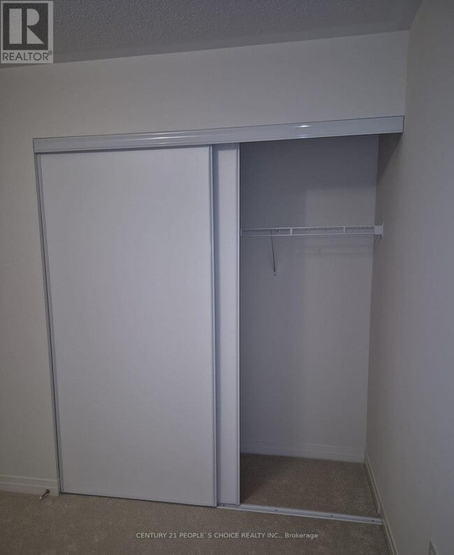 Photo du bâtiment - 124 Sailors Landing