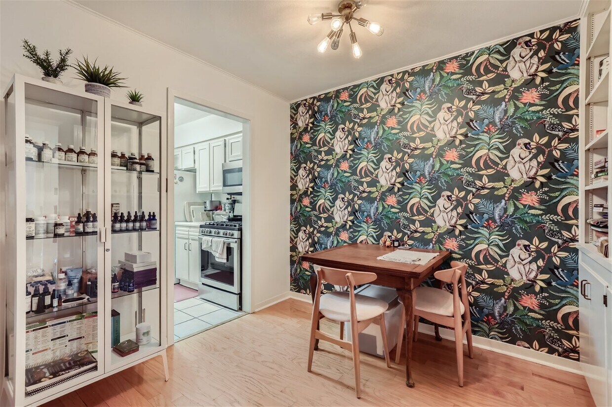 Foto principal - 1240 Barton Hills Dr