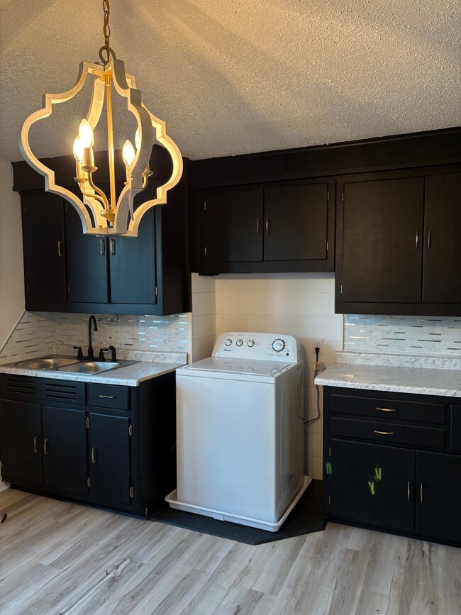 Kitchen - 151 Wisconsin Ave