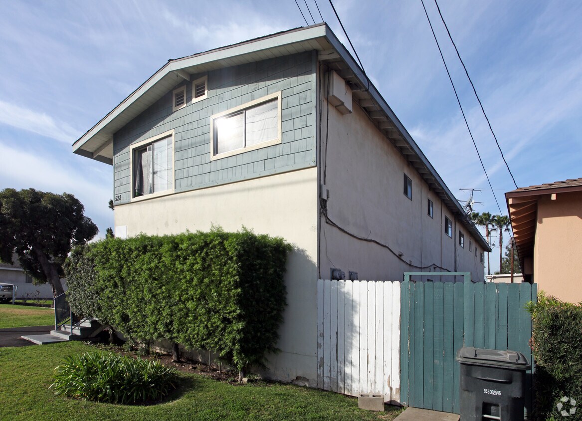 Foto del edificio - 528 N Batavia St
