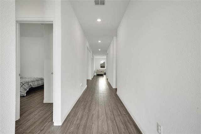Foto del edificio - 5630 Elwood Dr