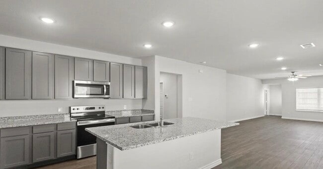 Kitchen - 10025 Freighter Trl
