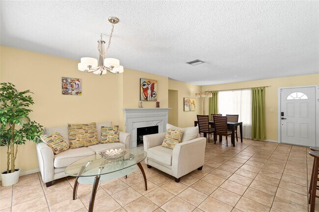 Foto del edificio - 2100 NE 57th St