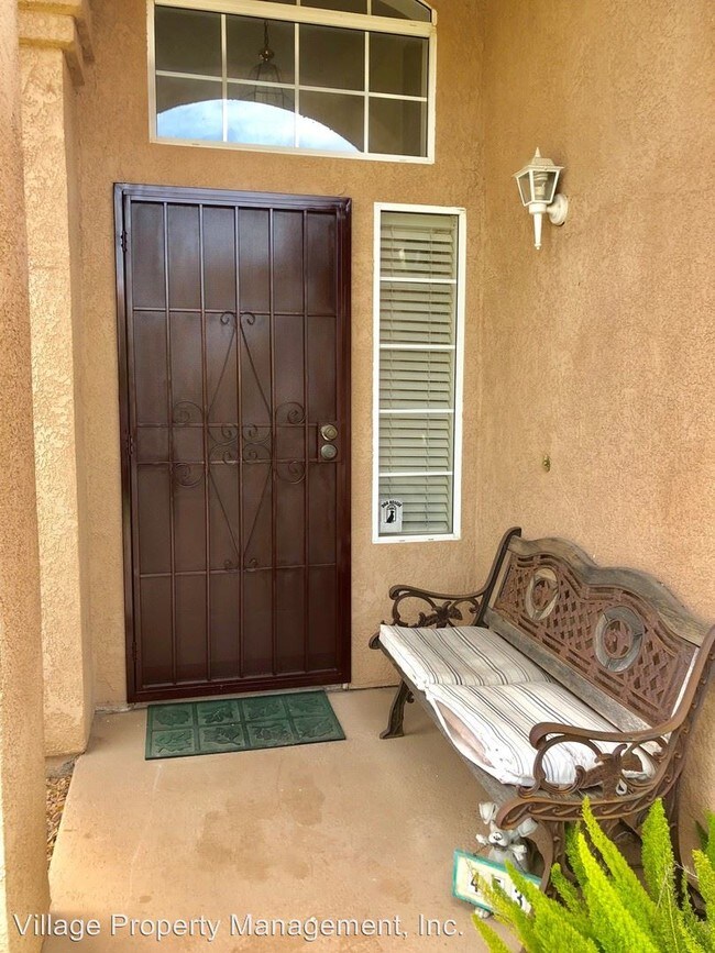 Foto del edificio - 4 br, 3 bath House - 453 Debra Ann Drive