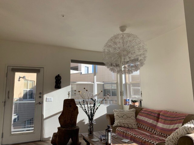 Foto del edificio - 2550 N Washington St