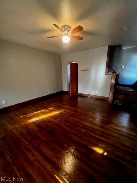 Foto del edificio - 746 E 3rd St