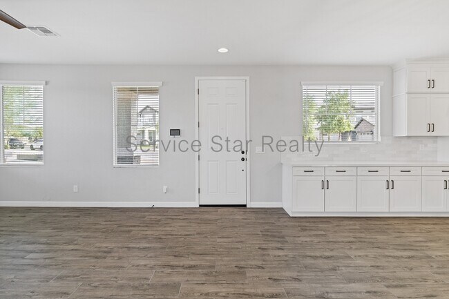 Foto del edificio - 25826 N 20th Ln