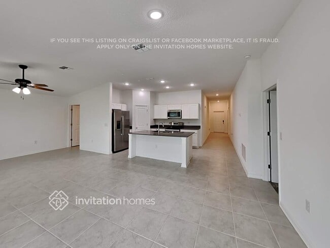 Building Photo - 4330 Holstein St