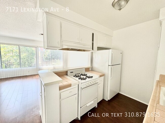 Building Photo - 7171 Lexington Ave