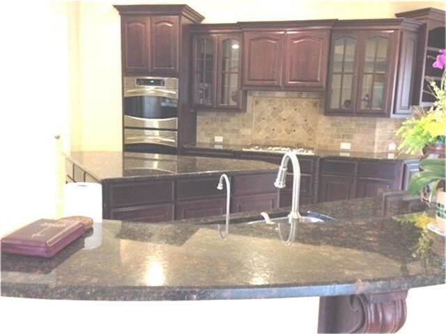 Building Photo - 5139 Hawthorne Bend Dr