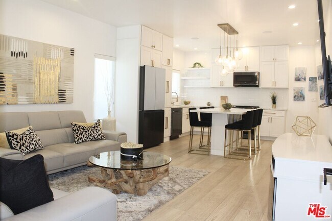 Foto del edificio - 1520 Burnside Ave