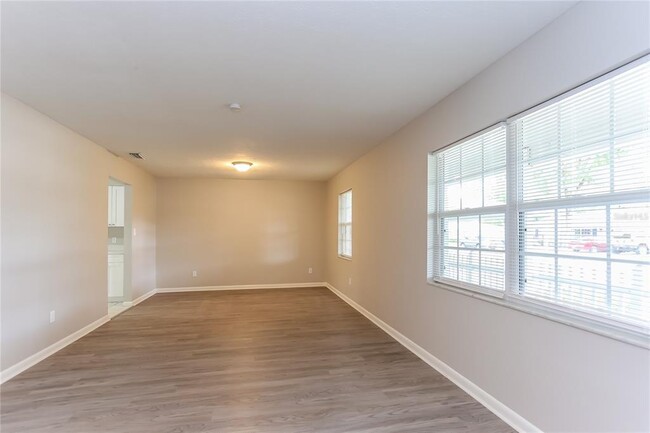 Foto del edificio - 2209 Malibu Dr