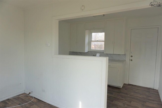 Foto del edificio - 902 Flood St