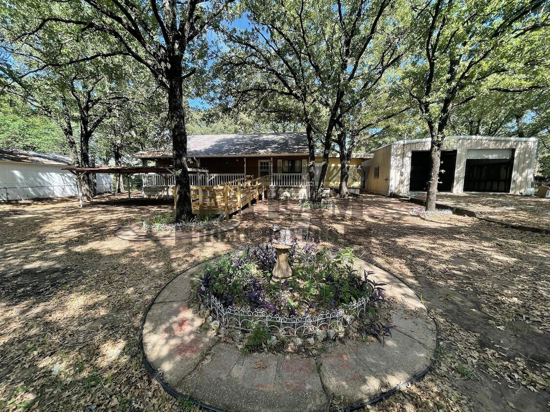 Primary Photo - Cute 3 Bed 2 Bath for rent!