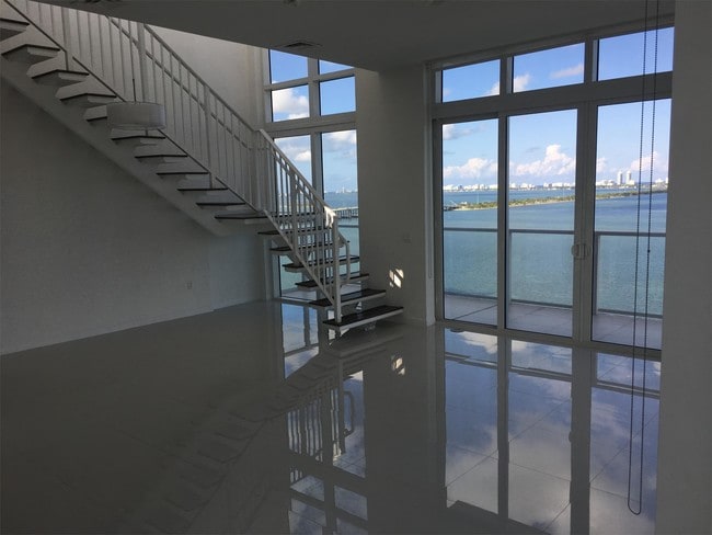 Photo - 601 NE 27th St Townhome