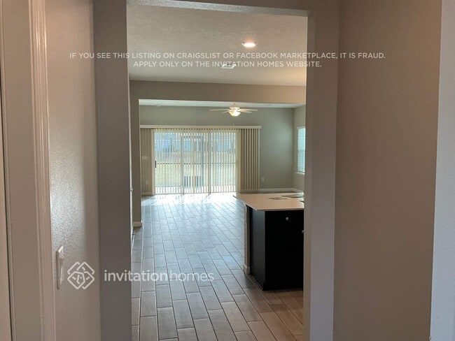 Foto del edificio - 11293 Oyster Creek Rd