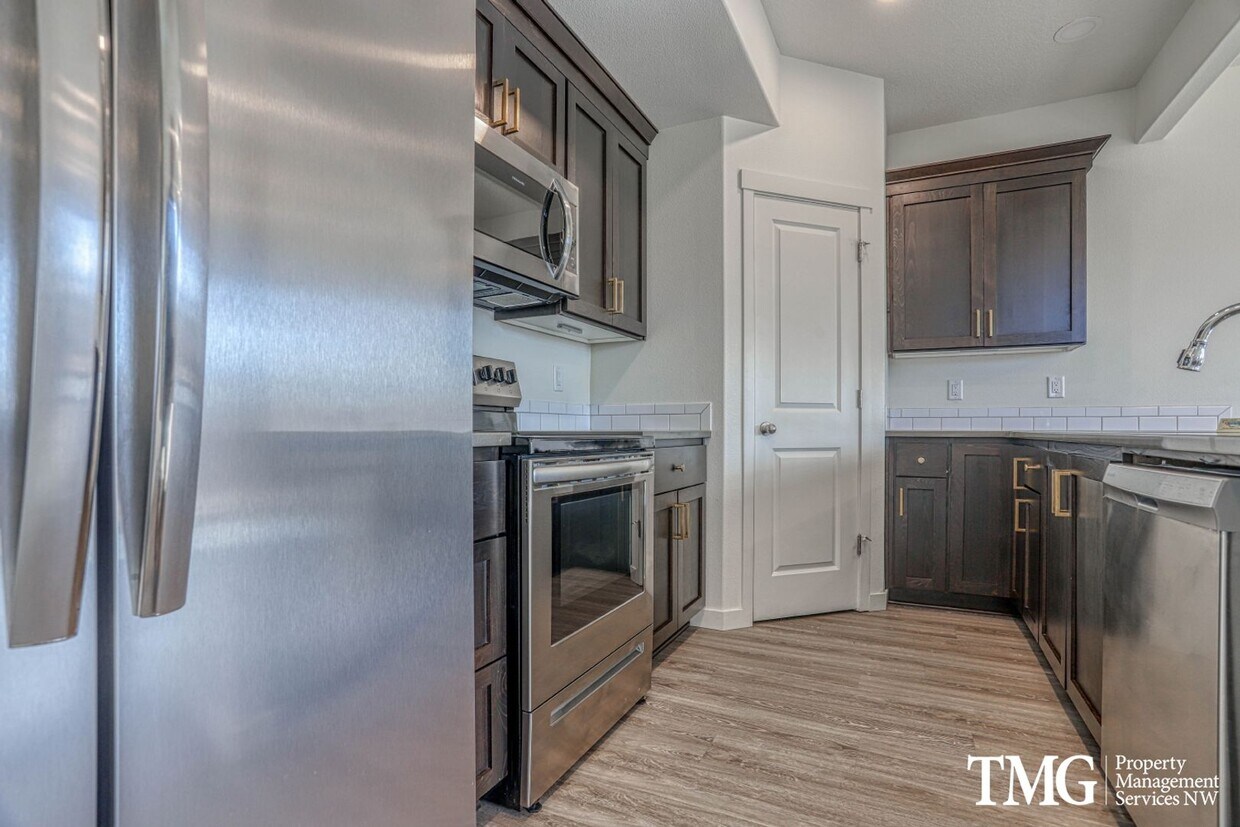 Exciting Ridgefield Home in a Growing Comm... House Rental in