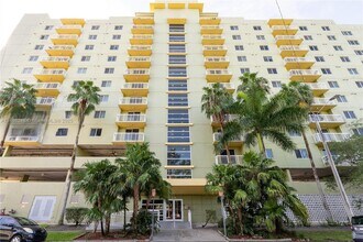 Building Photo - 816 NW 11th St