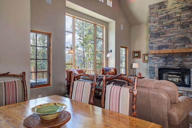 Foto del edificio - 12 Lower Mountain Home Road